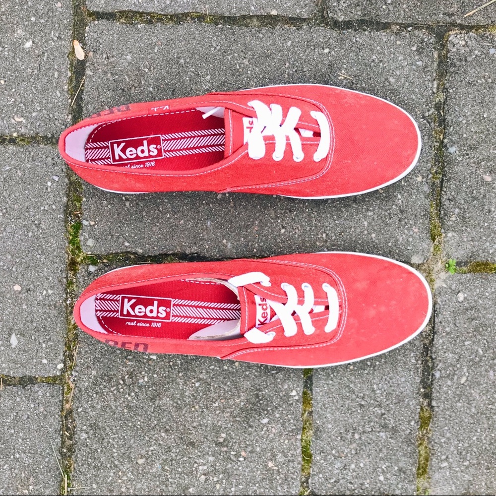 RED Keds (Taylor Swift Lmtd. Edition)